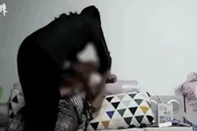 黑龙江那位79岁的老母亲，养出一个狂扇自己耳光的公务员女儿图片