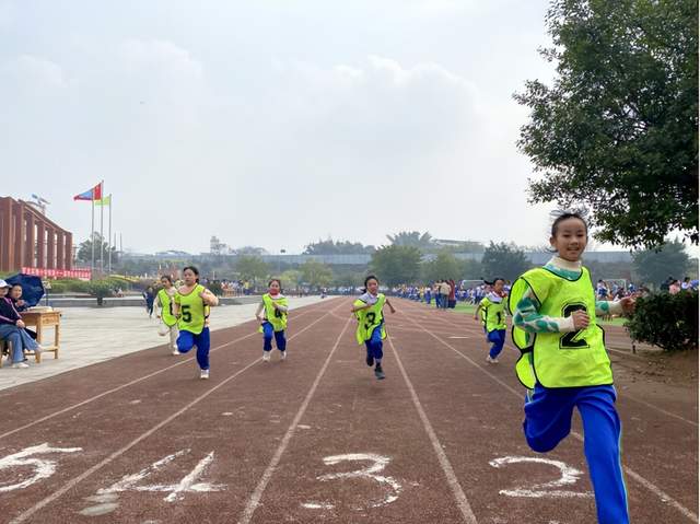 四川省民生研究会新媒体中心-官网