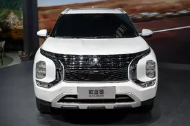 5小时订单破3万，配1.5T+四驱，全新一代三菱欧蓝德上市将近图片