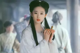 在剧中惊艳观众，最终却退圈的五位女明星，谁最令人遗憾呢？图片