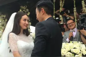 表面“人间清醒”，实际生活却一团糟，这些女星实在令人尴尬图片