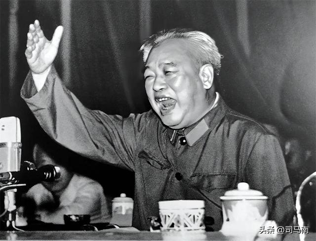 司马南：月上千、年上万，那十年王进喜在祁连山到底都干了啥？