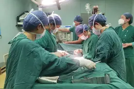 生死时速！15个小时，第71集团军医院成功救治一名产妇图片