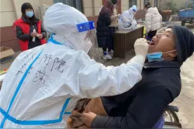 洛阳95后护士追着疫情跑，辗转河南四地支援抗疫图片