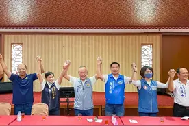 韩国瑜出手挺谢福弘 助苗栗蓝军整合抗绿图片