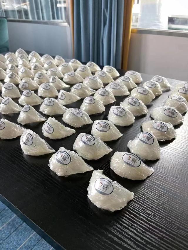 吃燕窝跟吃银耳是一个效果吗 2026年吃燕窝和吃银耳哪个好