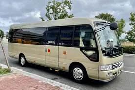 一台7座的商务车，c照竟然不能开，这到底是什么车？图片