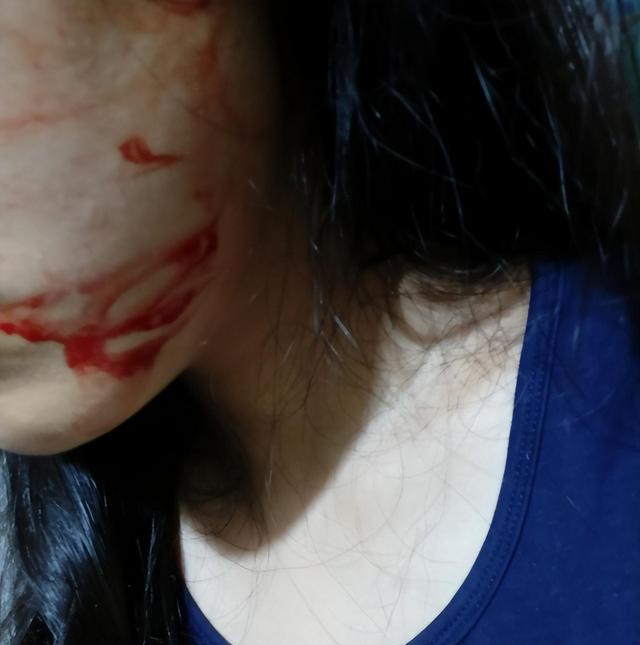 19岁“卖淫女”与九人发生关系后被抓，经检查“处女膜”完整