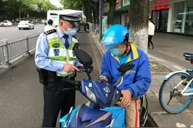如果电动车不给上路，外卖骑手们该怎么办？等着失业吗？图片