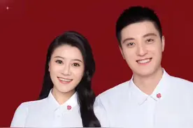 34岁主持人官宣结婚！与高大老公甜蜜依偎，两人恋爱一年被催生图片