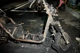 电动自行车“飞线充电”深夜起火，车主被罚500元！图片