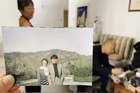 女儿模仿妈妈年轻时的照片，进行对比谁更胜一筹？和你想的不同图片