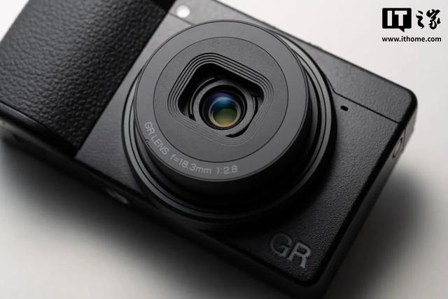 理光发布RICOH GR IV相机：2574万像素+5轴防抖，售价8999元