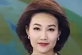 45岁《新闻联播》主播李梓萌：成功背后有艰辛，婚恋成父母的心事图片
