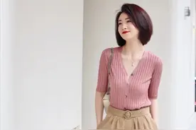 中年女人穿搭要有品味，记住“三穿三不穿”，不掉档次又赚面子图片