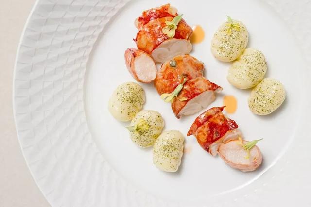 花胶和藏红花一起吃吗 2026年花胶和藏红花一起吃吗会上火吗