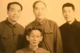 相声演义:相声界标榜的师承关系在杨少华身上看出来了，有钱任性图片