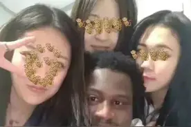 “我想看私人舞蹈”，黑人外教事件有3种当事人回应，应该相信谁图片