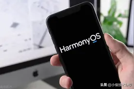 华为手机有个功能，到小区门口能自动跳出健康码，真是太方便了图片