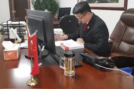 千磨万击还坚劲 任尔东西南北风图片