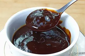 甜面酱不用去买，在家自己就搞定可以，用来卷烧鸭，拌面条都好吃图片