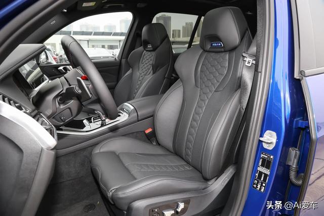 V8双涡轮大宝马SUV，原装进口带4驱，轻松超跑车，带你看宝马X5 M