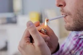 为什么有的老烟民吸烟不得肺癌，还很长寿？美国研究给出了答案图片