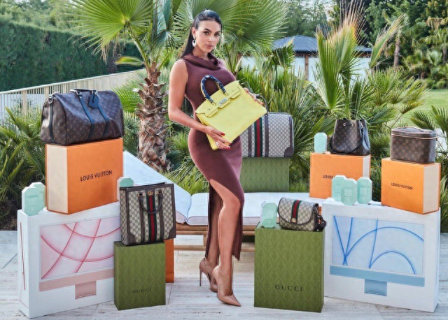 ���������������C�޻���ֱ����С�����ˣ��ܲ�¶����������