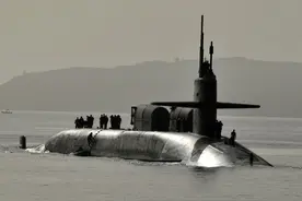 2003年中国海军361潜艇事故，70名官兵葬身大海，十人受撤职处分图片