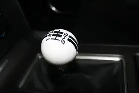 手动挡车是否可以用二挡完成起步？浅谈二挡起步的优势与劣势图片