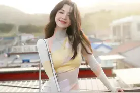 哈尼克孜写真图片