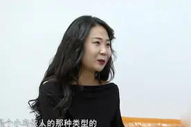 27岁小伙相亲对34岁风韵犹存女子一见钟情,男子:年龄大的更有味道图片