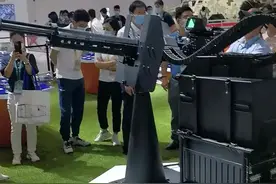 国产最大口径加特林机枪亮相？3管14.5mm射速1800发，专打无人机图片