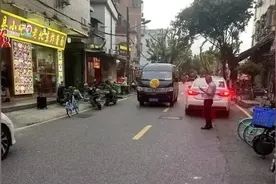 3名年轻男子广东出租屋烧炭约死 四天短租 门窗封死 房东欲哭无泪图片