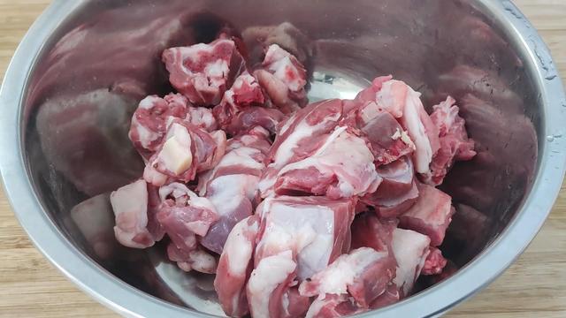 鐒栫緤鑲夛紝璁颁綇涓嶈鐩存帴鐐栵紝涓夋斁涓変笉鏀撅紝骞夸笢缇婅倝鐓茬殑鍋氭硶涓嶈叆涓嶈喕