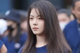 赵今麦高中素颜照流出，曾就读沈阳名校，原来“学霸”并非人设图片