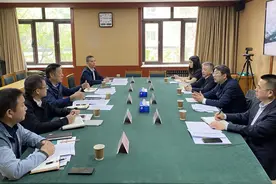 高述超副局长带队赴京到中国绿色碳汇基金会座谈图片