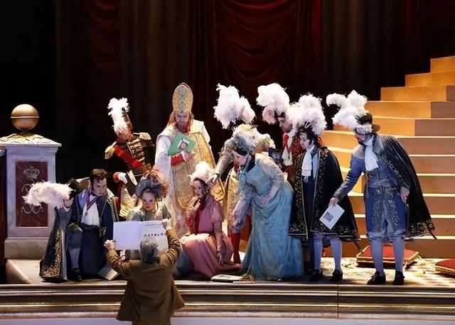 �������أ��������ж���һ�����ҹ�������������ʲô��һ����