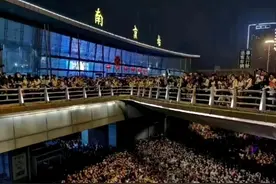南京站人山人海照片系2019年旧照图片
