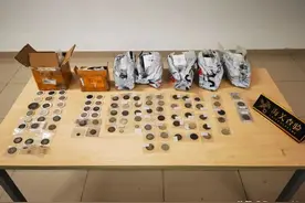 中国海关严格，个人携带金币银元入境，需特别留意法律风险图片