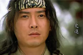 史进和燕青年龄相差不多，为什么一个很成熟，一个却是个孩子样？图片