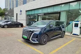 不可过度神话 试驾腾势D9 DM-i四驱旗舰型有感图片