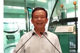 玻璃大王换人！身家510亿，超曹德旺2倍，这个福建人藏得太深了图片