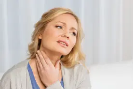 甲状腺癌术后，患者手脚麻木是怎么回事？图片