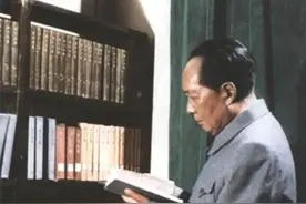 毛泽东与《封神演义》，评论纣王要一分为二，笑谈蒋介石没有看过这部名著图片