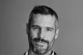 临终前，呼朋唤友，出海航行，随心所欲地生活图片