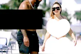 拉尔萨与前任海边风情，令人羡慕，不禁感叹：马库斯没那福气啊！图片