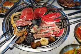 长沙烤肉店利用“烤肉免费吃”，一年反倒获利170万，来学套路图片