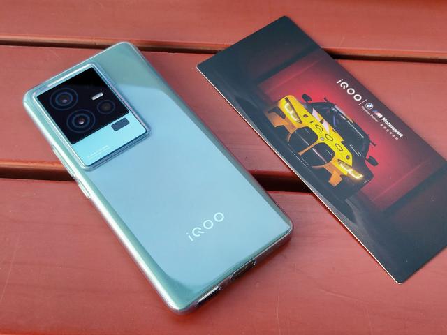 ���������Ļ��������˽������ֻ�һ����λ����3��ӵ�С��߹��