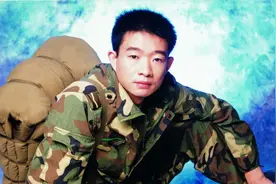 从“军营民谣”到“西线大风”，小曾已为兵歌唱27年图片